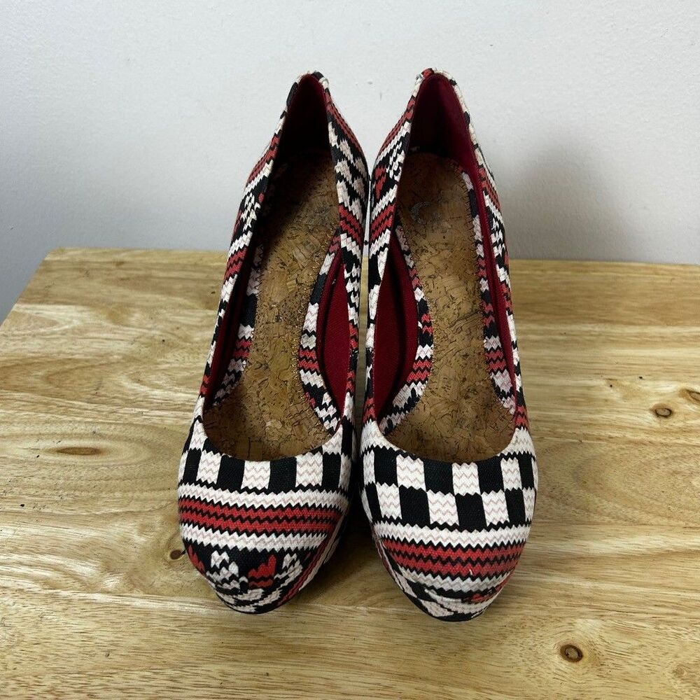 Gianni Bini Blog-IT612 Wedge Heels Womens 6.5M Red Black Geometric Platform Box